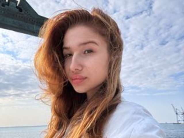 go to chat with Stacey-Sweet