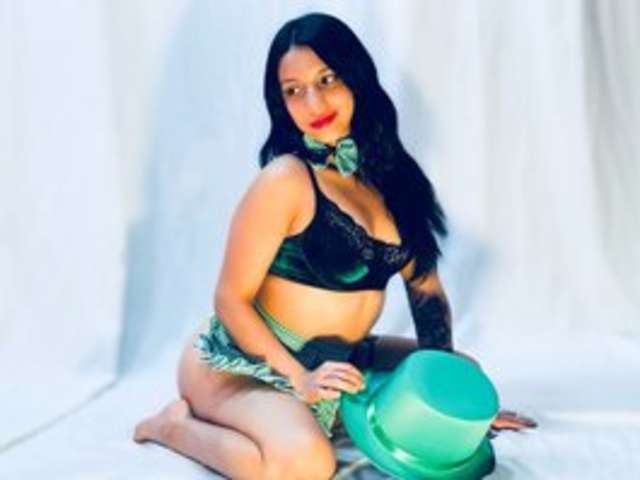 go to chat with StefannySweet