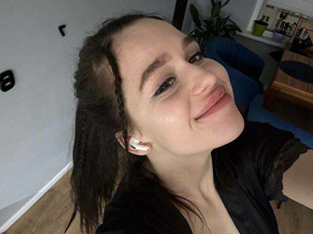 go to chat with SteshaRay