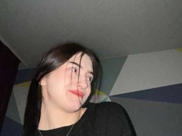 go to chat with Stormii