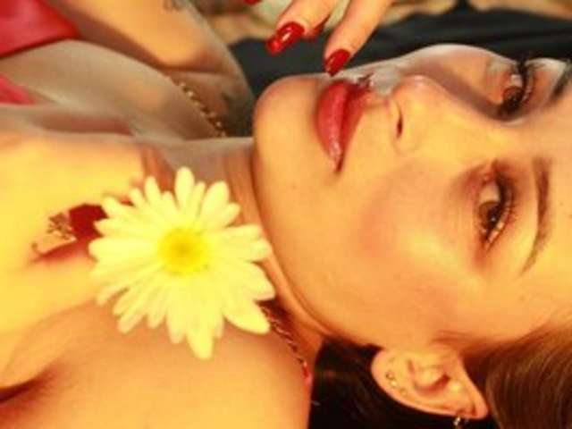 go to chat with Sussana-naughty