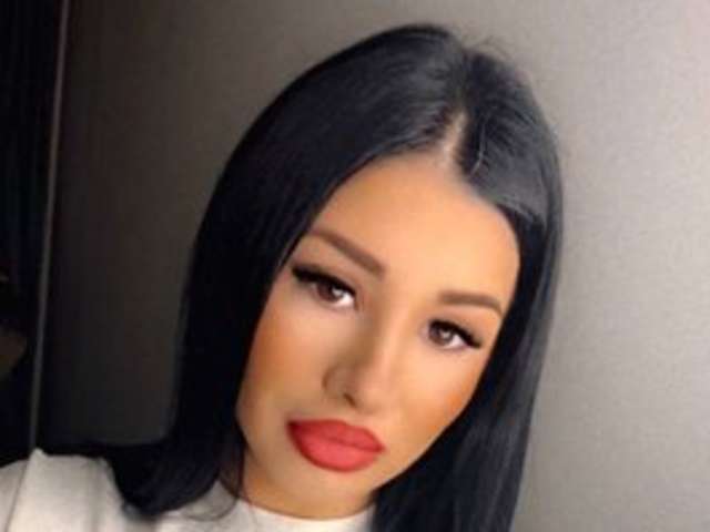 go to chat with SweeetGia