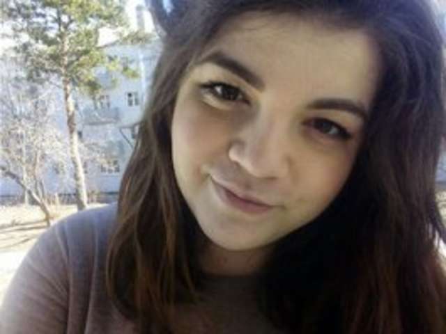 go to chat with SweetAndCurvy