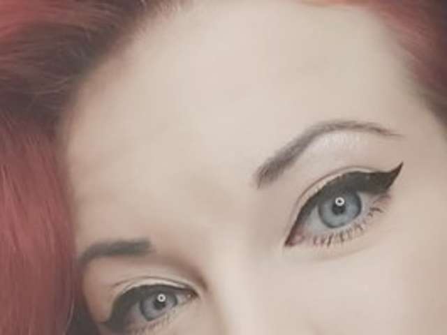 go to chat with SweetAsssNuka