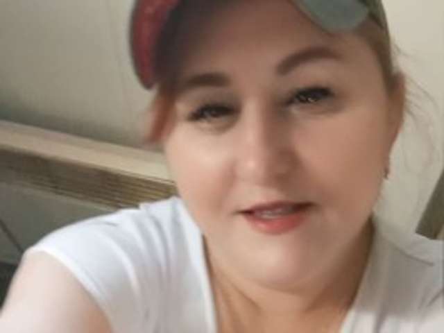 go to chat with SweetCherrry