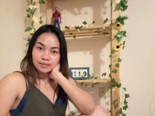 go to chat with SweetMayles33