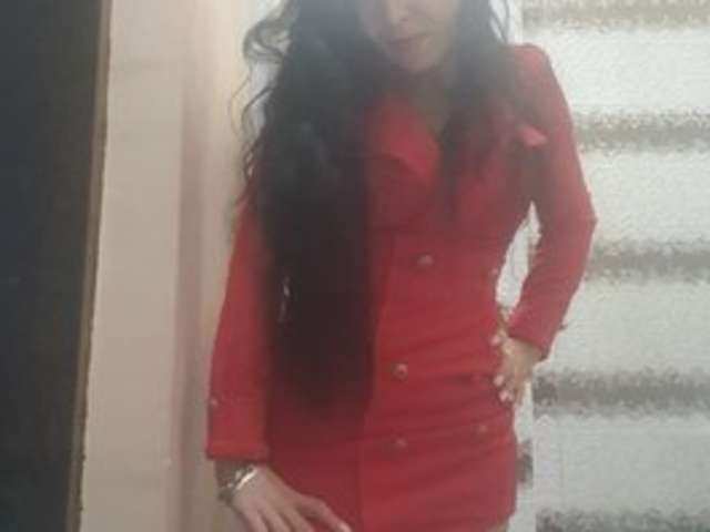 go to chat with SweetMikyforyou