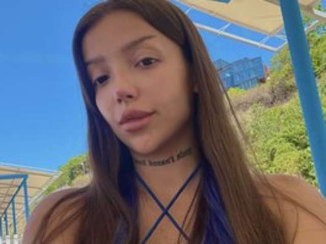 go to chat with Sweety-K1tty