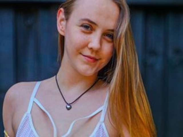 go to chat with Syndica