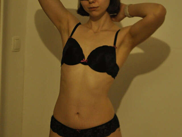 go to chat with TOPLily