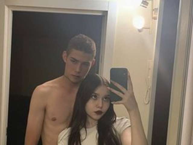 go to chat with TUYA2
