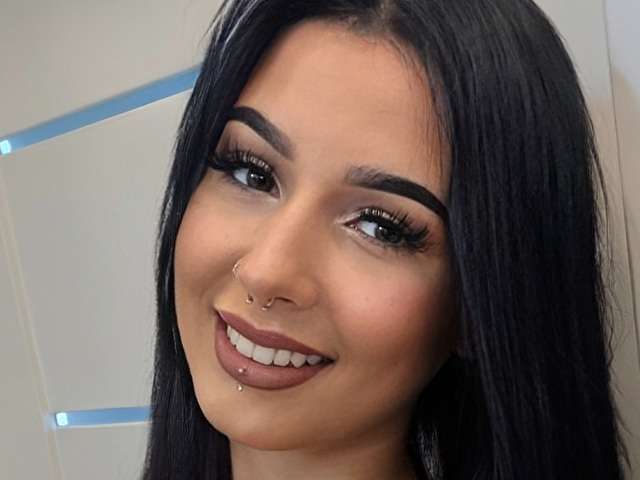 go to chat with TaliaHot