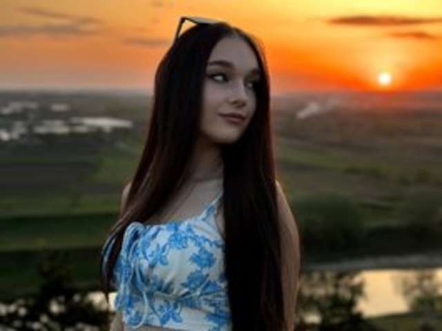 go to chat with TamCopening