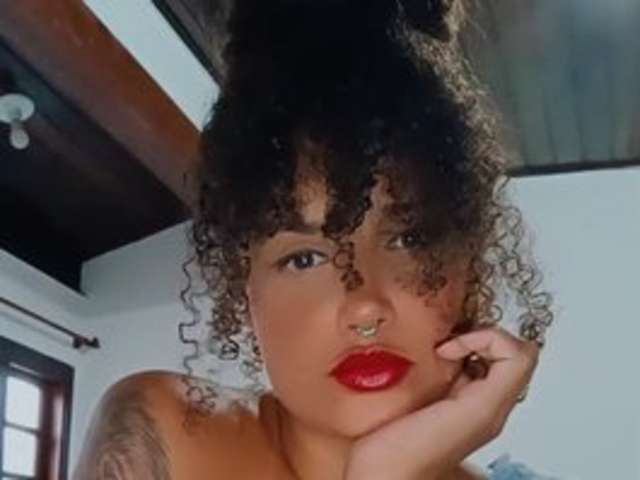 go to chat with Tamiie