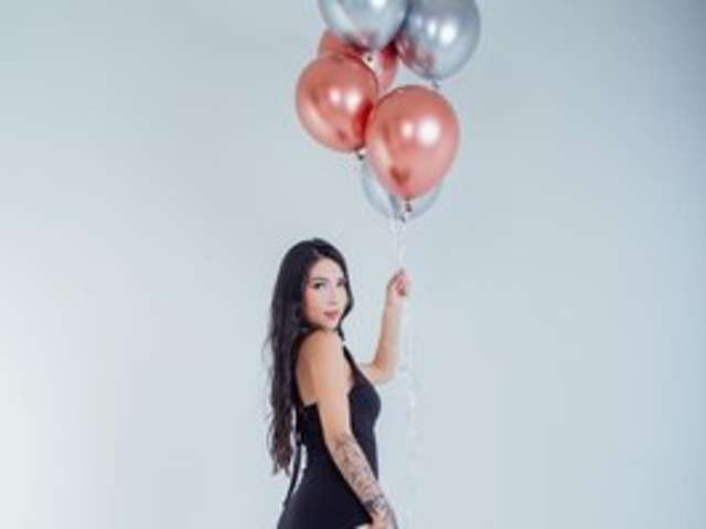 go to chat with TaraLawrence