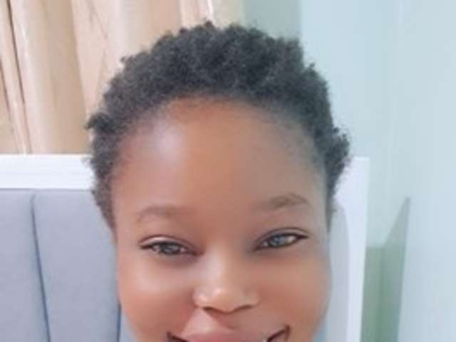 go to chat with Tayaah