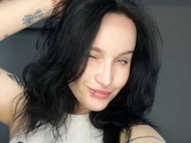 go to chat with TenesiGrou