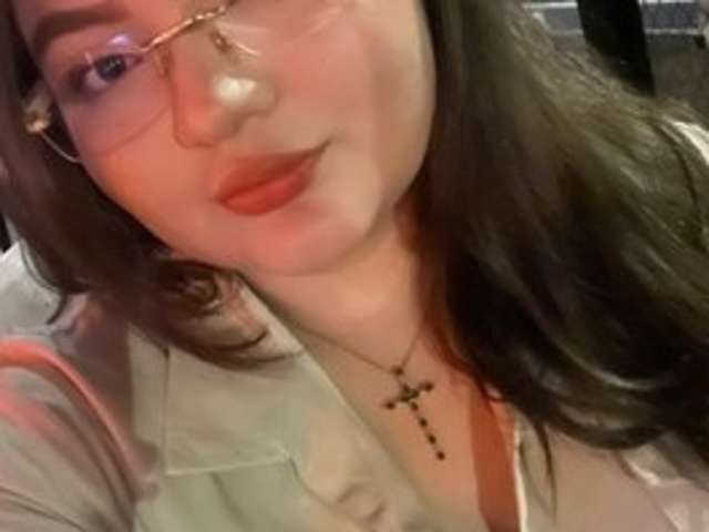 go to chat with TessaSinclaire