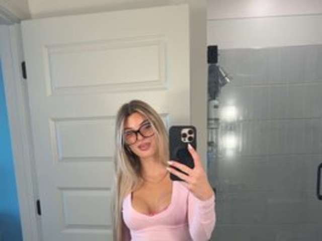 go to chat with TheRosieCheeks