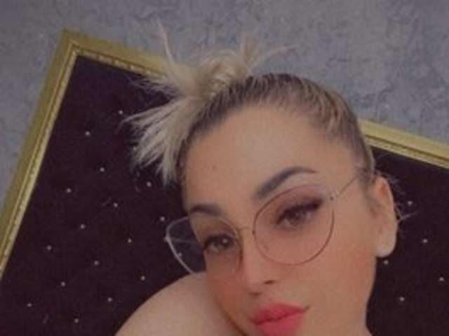 go to chat with Theajoy