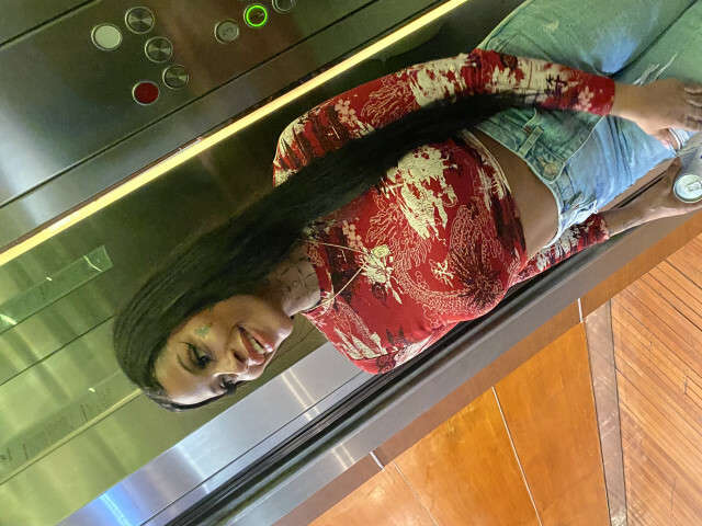 go to chat with Therealcleo