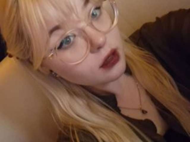go to chat with TheressaLippi