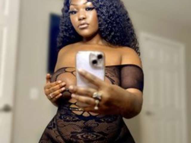 go to chat with Throatgoddess1