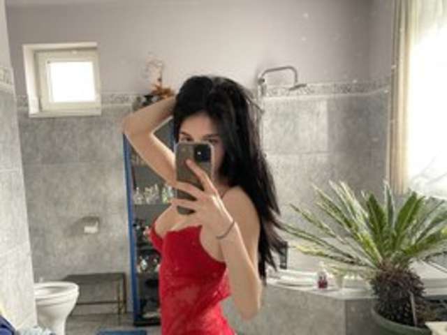 go to chat with Tiffanysixx