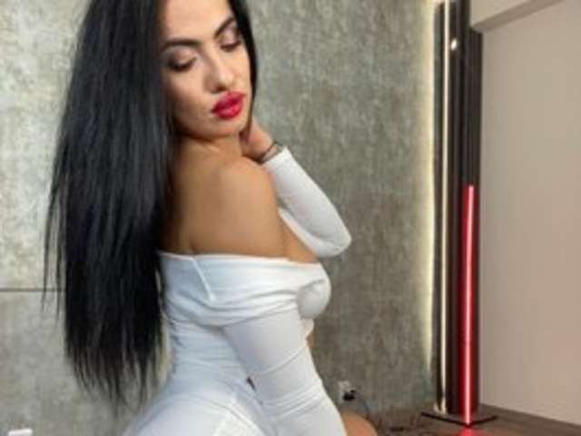 go to chat with Tina-Turnerr
