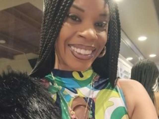 go to chat with ToniDaGoatCox