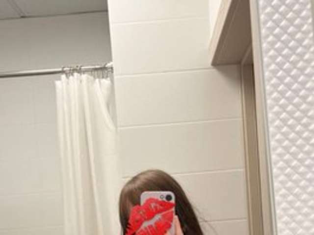 go to chat with Tralalilatralala