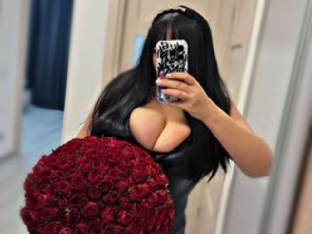 go to chat with Tropikanka