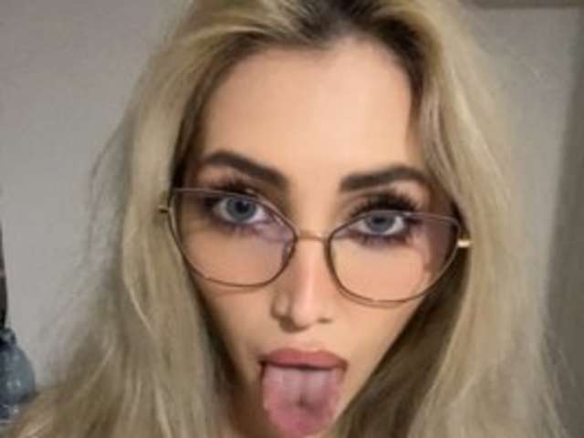 go to chat with TweetyCream