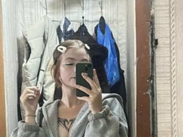 go to chat with Twiksy