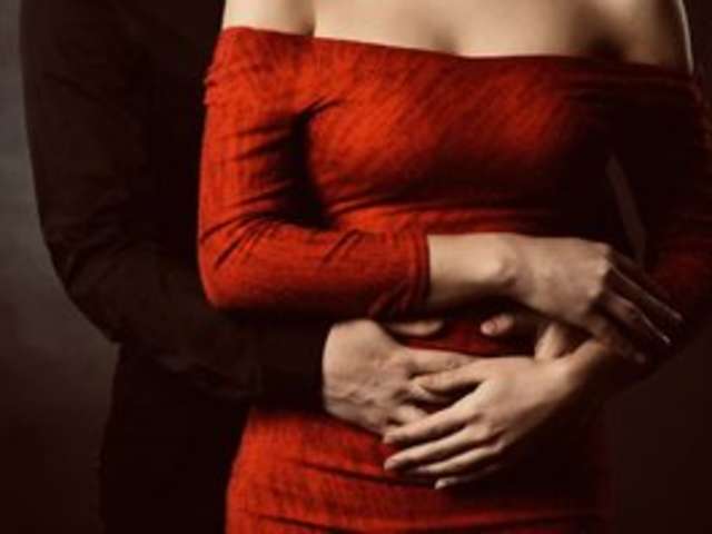 go to chat with TwoRed