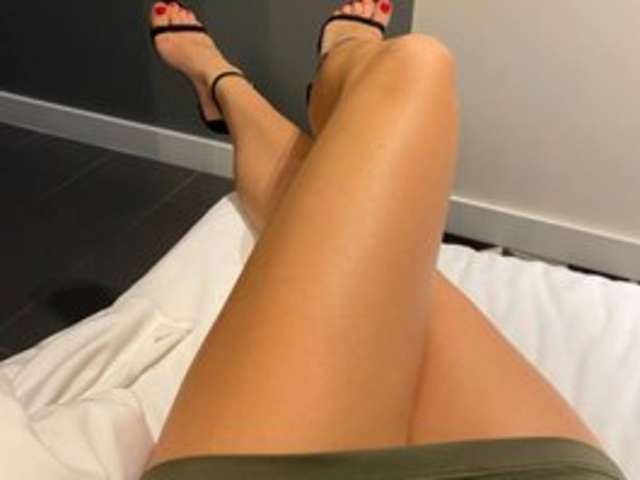 go to chat with TwolovesOlivia