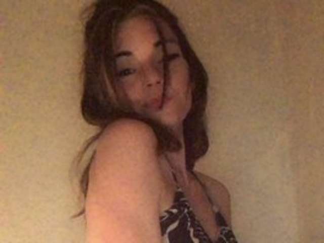 go to chat with Ultraviolet