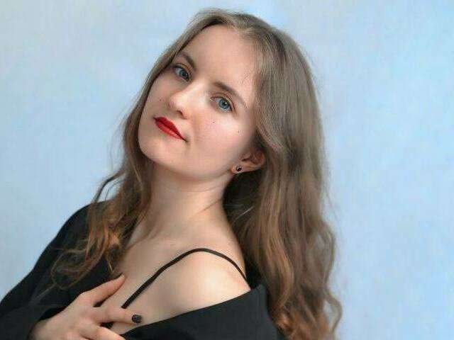 go to chat with Umkaeva