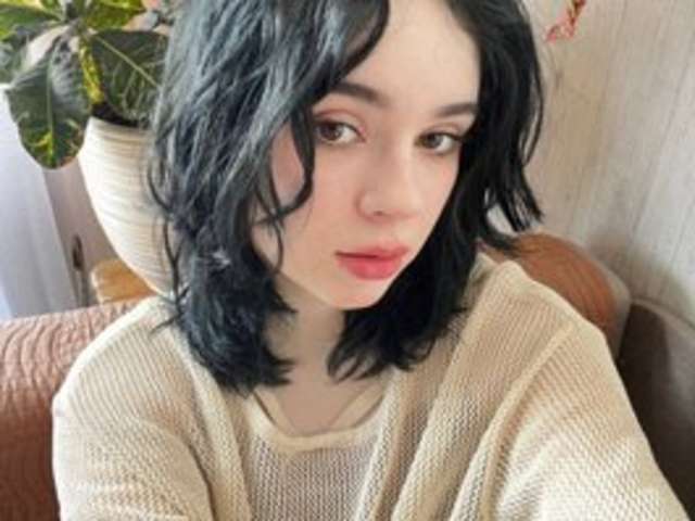 go to chat with UrEmily
