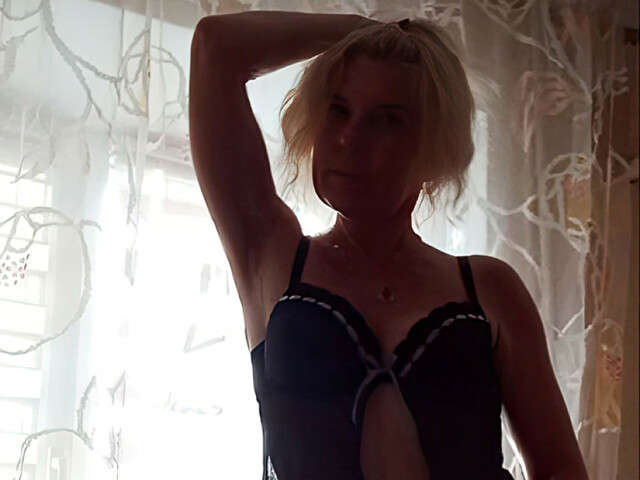 go to chat with VIKITORY