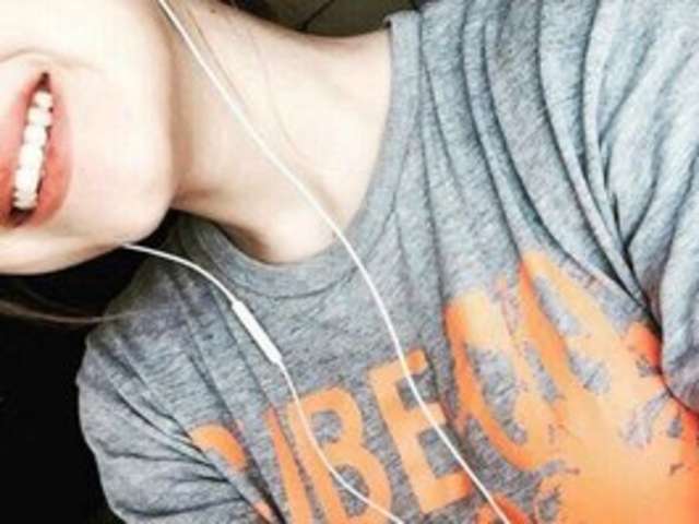 go to chat with VadahoX
