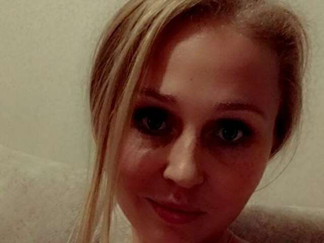 go to chat with Vaiola