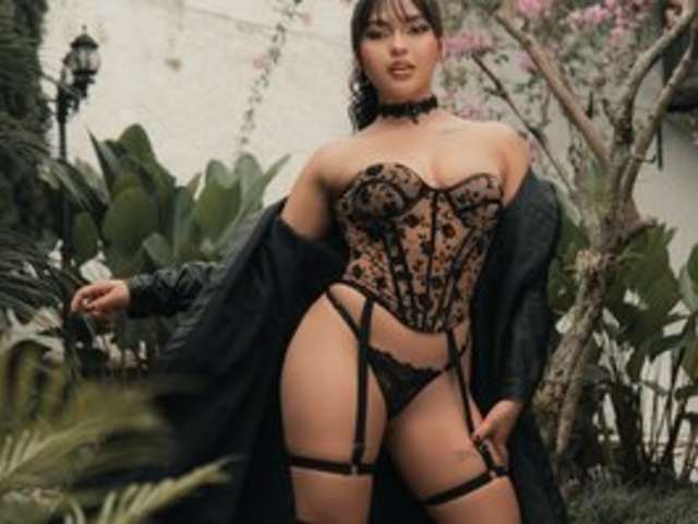 go to chat with ValerySimmons