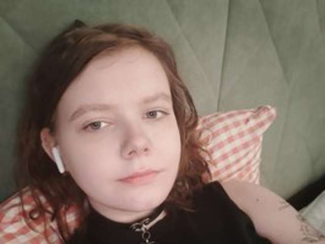 go to chat with Velvi