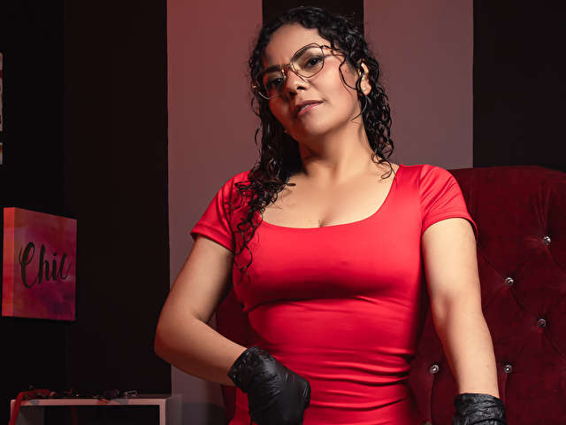 go to chat with VeronicaFlyn