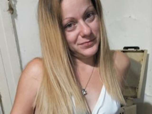 go to chat with Vicky1215