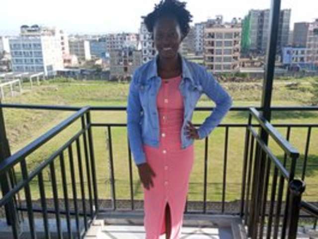 go to chat with Vicky1c