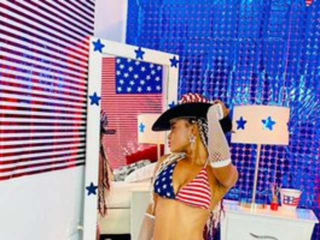go to chat with Viictoriia