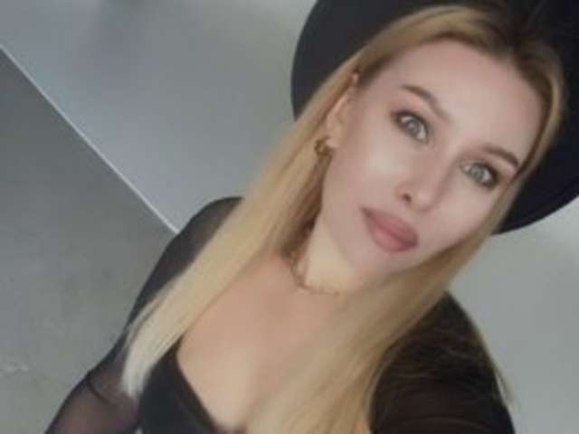 go to chat with Vika-doma