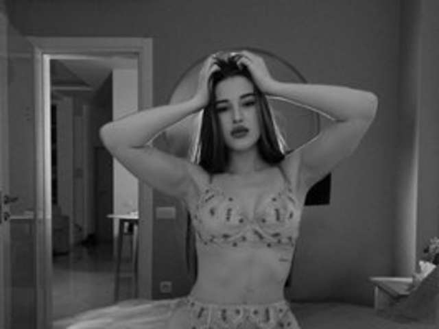 go to chat with ViolettaCutie